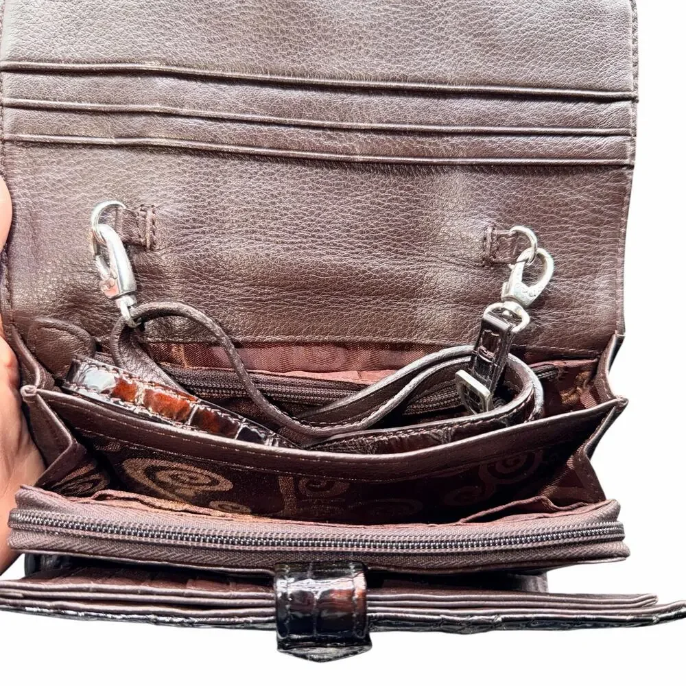 Brighton Croc Embossed Brown Leather Wallet Crossbody Heart Clasp